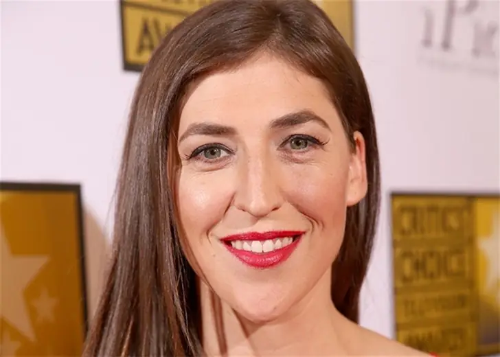 Mayim Bialik was referenced in a  Blossom  joke.